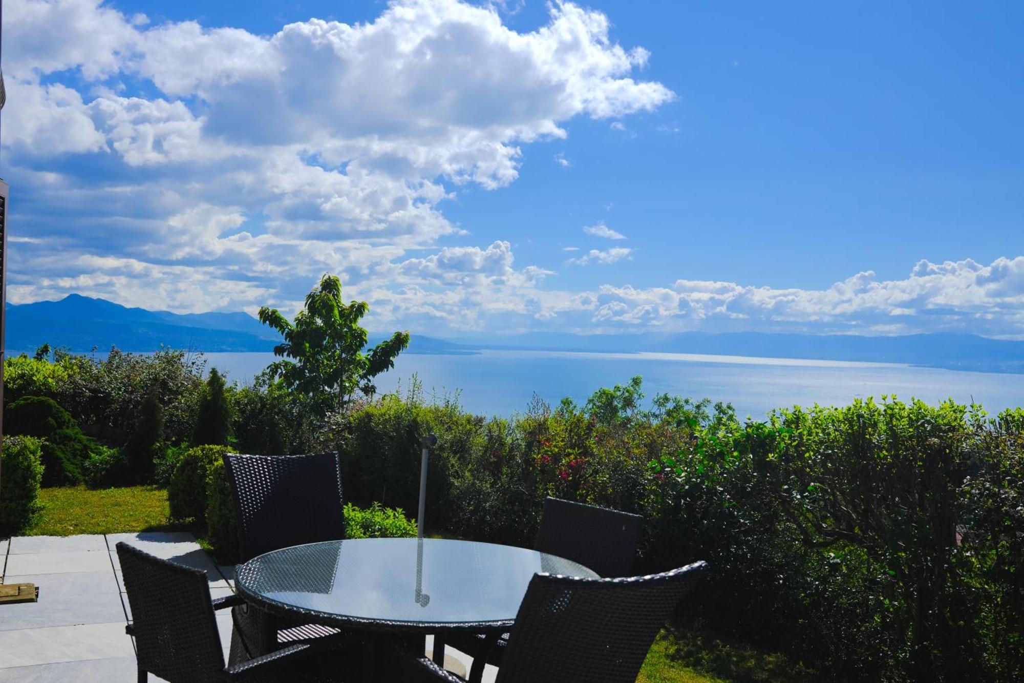 Lakeview Apartment-Lavaux Grandvaux Екстериор снимка